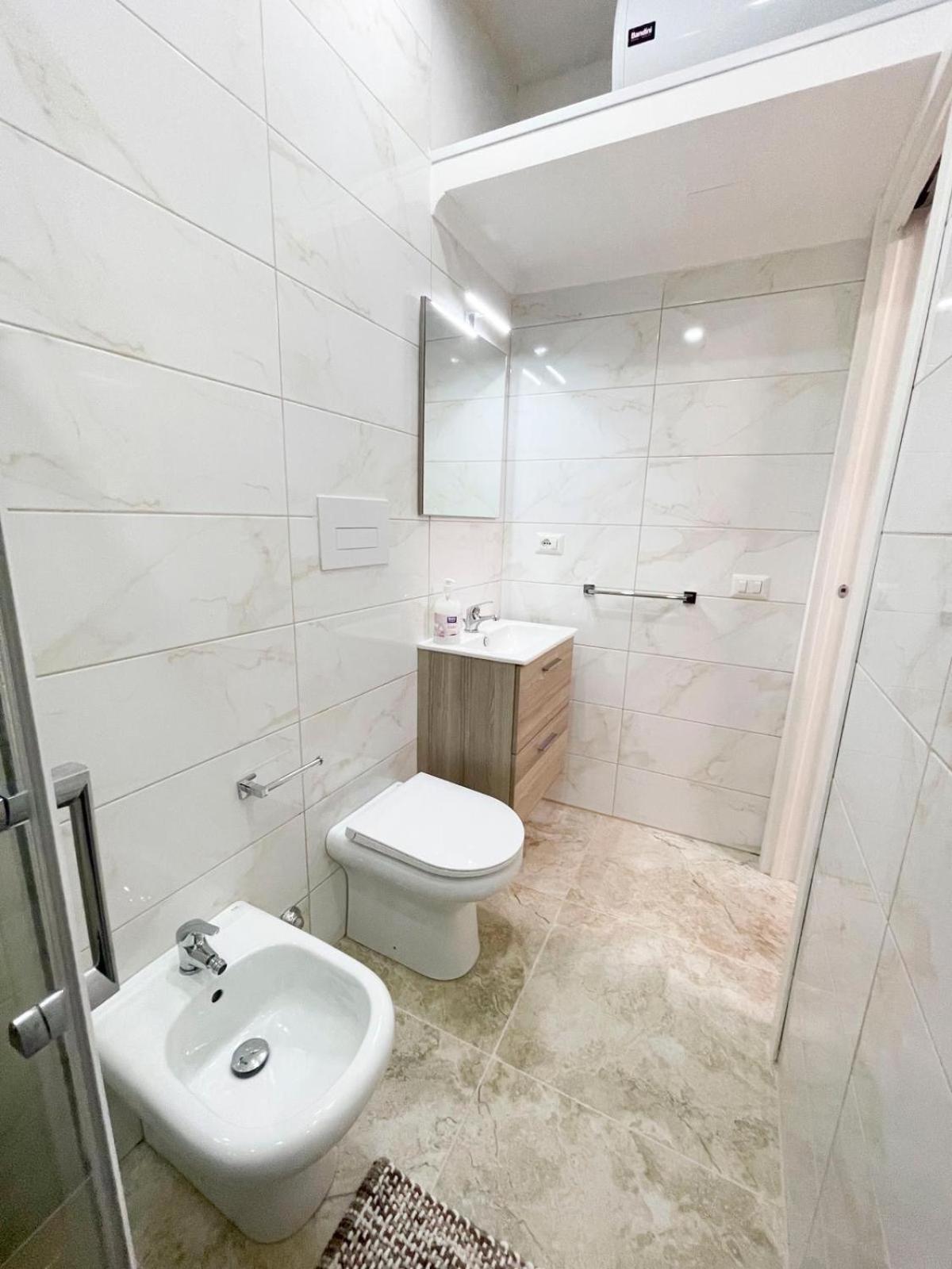 B&B Le Stanze Di Aurora Napoli Eksteriør billede